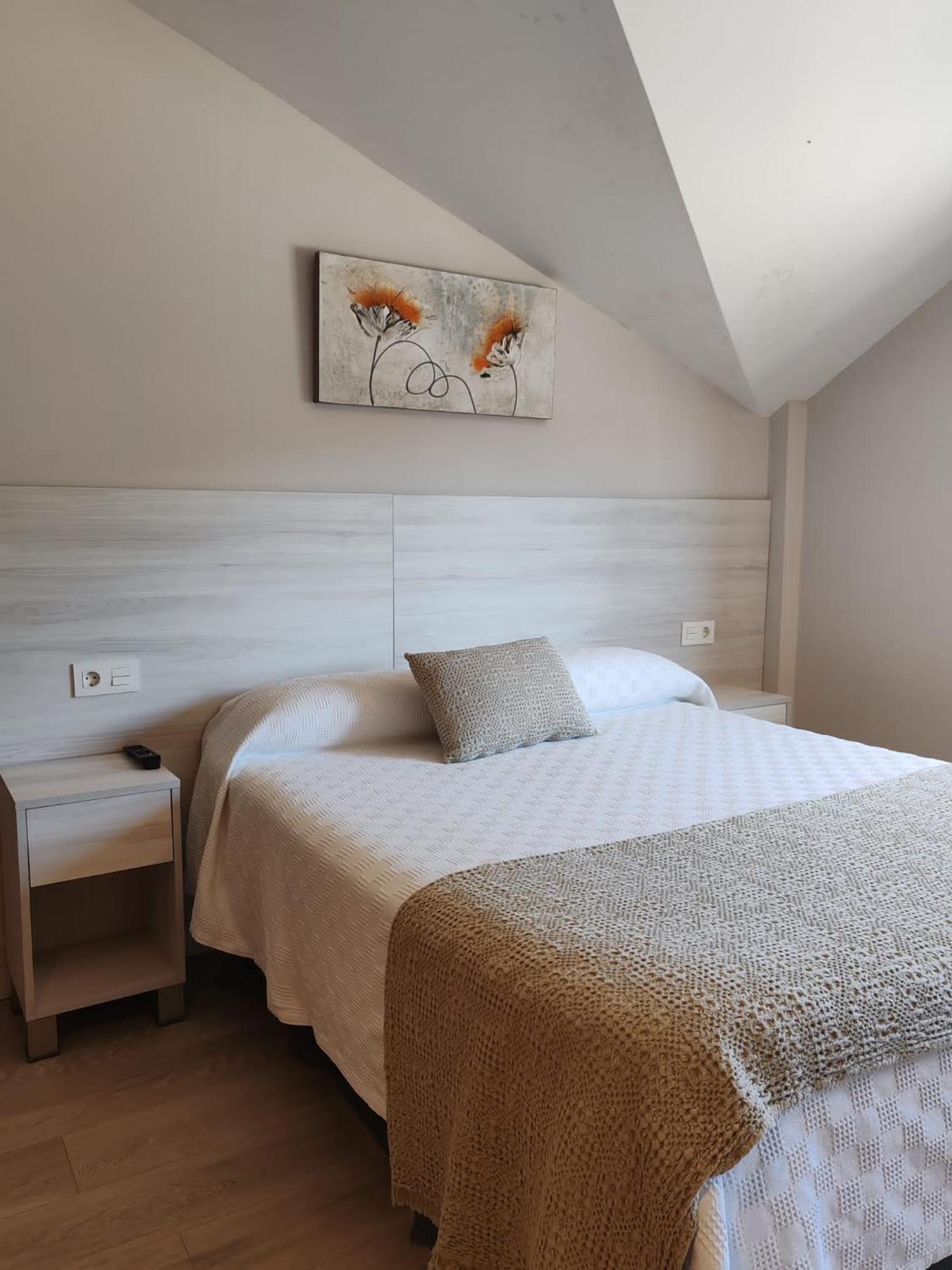 Hostal Paz Gondomar Buitenkant foto