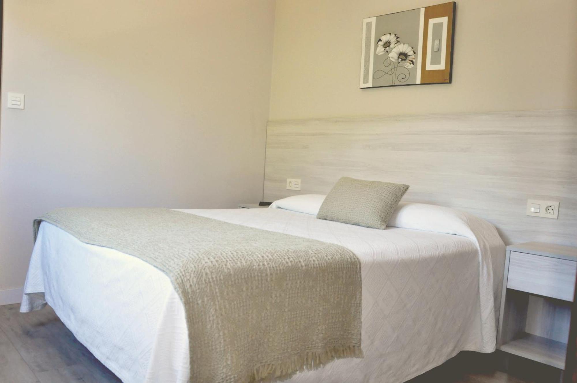 Hostal Paz Gondomar Buitenkant foto