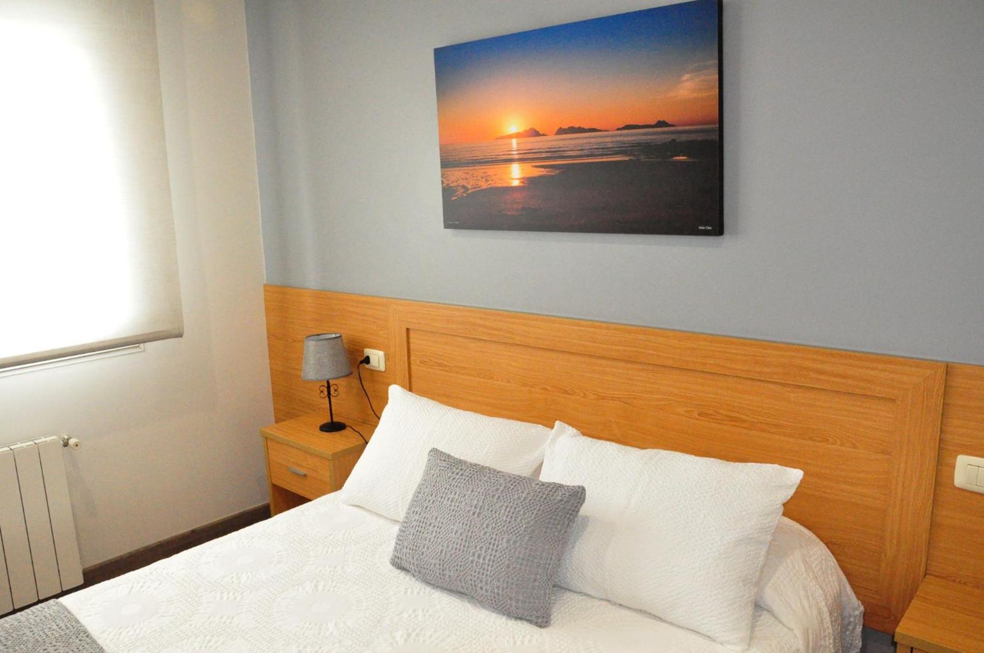 Hostal Paz Gondomar Buitenkant foto