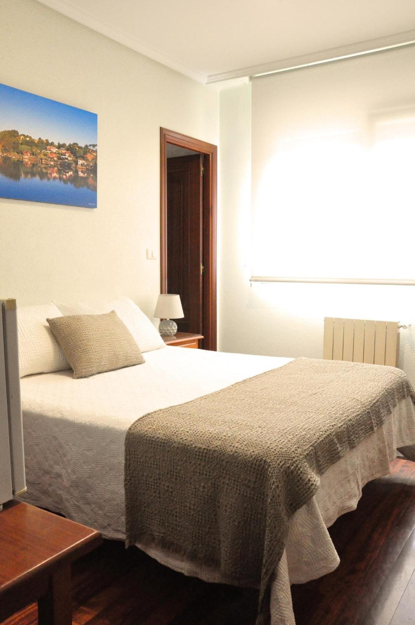 Hostal Paz Gondomar Buitenkant foto