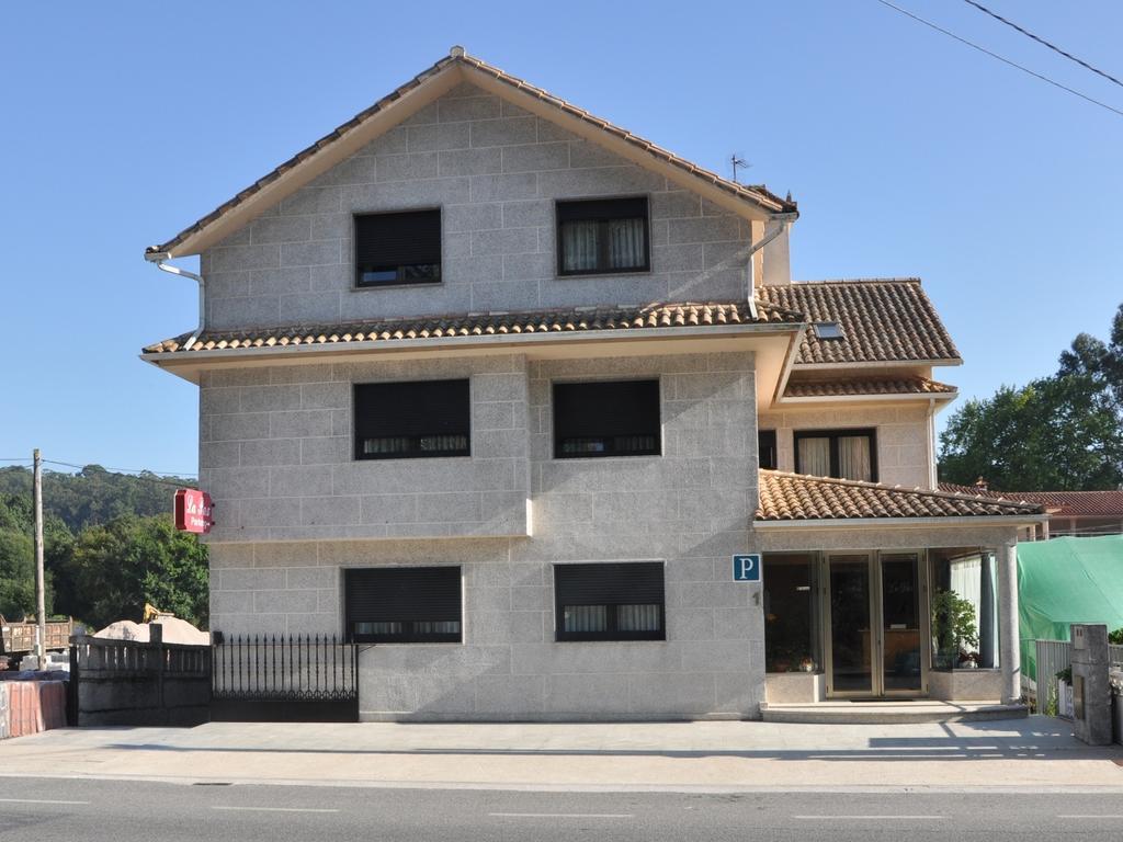 Hostal Paz Gondomar Buitenkant foto