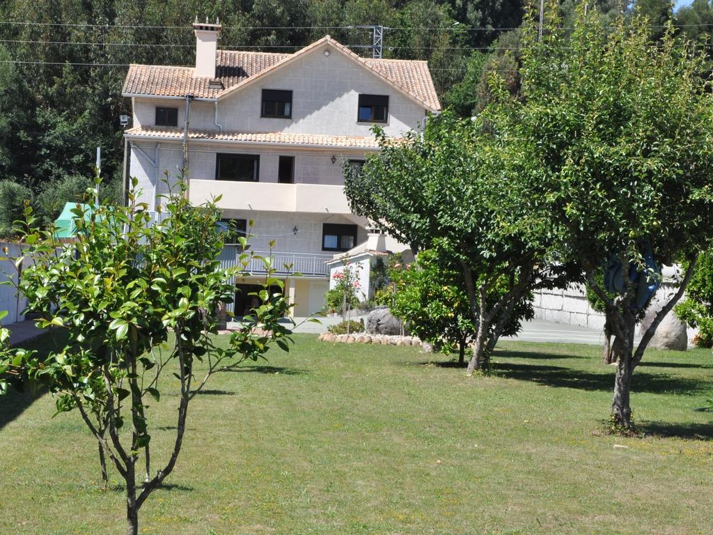 Hostal Paz Gondomar Buitenkant foto